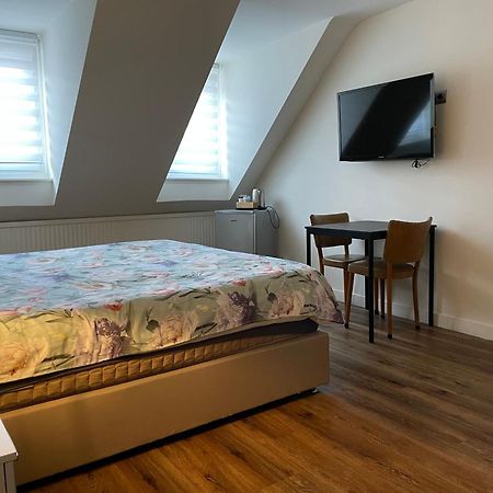 Bed and Breakfast Mg Bb Venlo Exterior foto